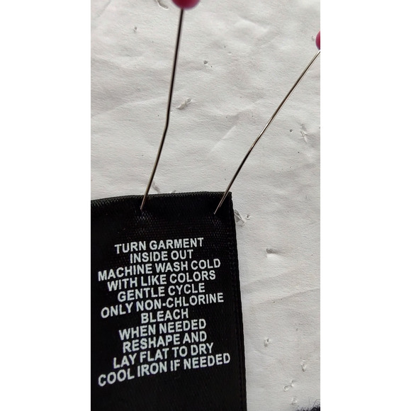 Love Sick Torrid Woman Black Shaker Ribbed Knit Sweater 1/2 Zip Size 3 US 22/24 - Picture 10 of 11